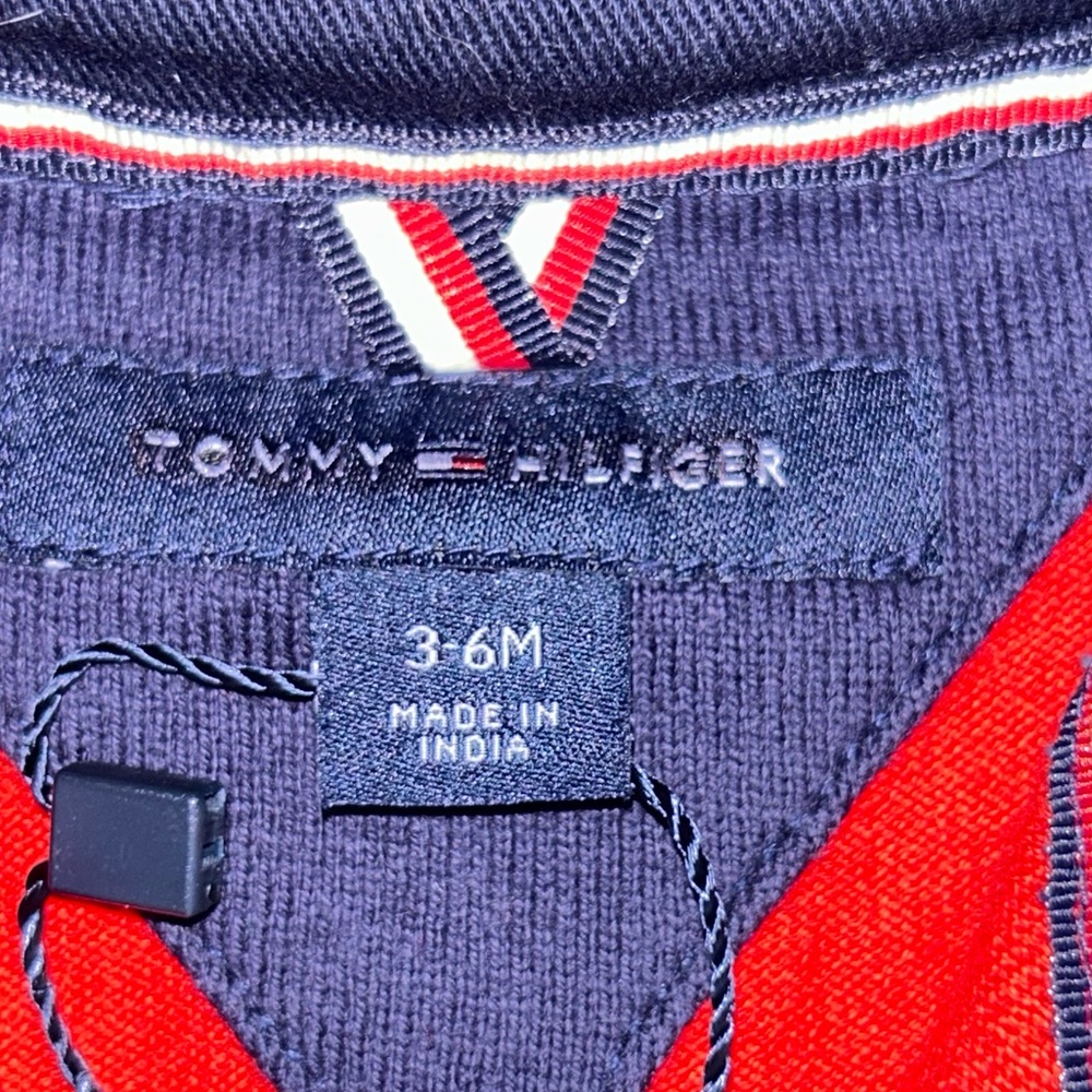 Tommy Hilfiger long sleeve collared shirt red white and blue 3-6 months boys NWT - Picture 4 of 5